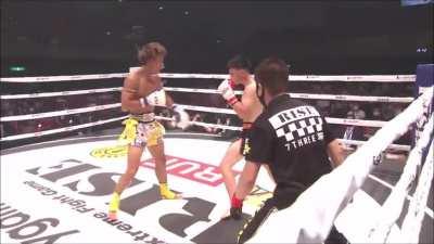 Last weekend's incredible clash between two of the best Featherweights in the world, Kazuki Osaki against Issei Ishii.