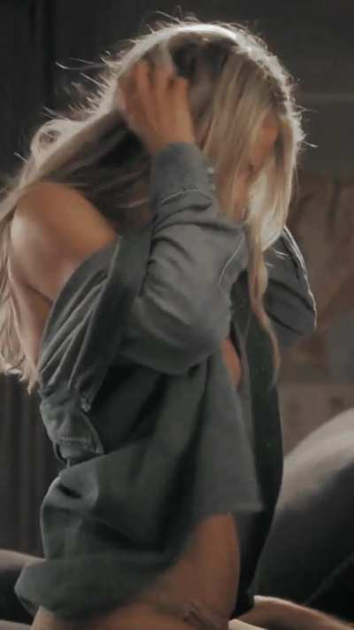 Ali Larter - Landman S01E03