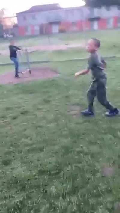 lil niggas throwing hands