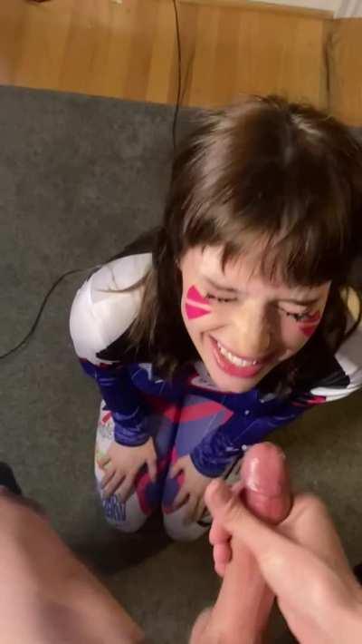 I got my face covered by a big cock🥰(19f OC)