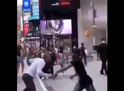 Shinobi vs Afeera(new hero) gonna belike