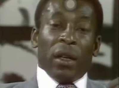 Será que este homem continua sendo negro após essa opinião?