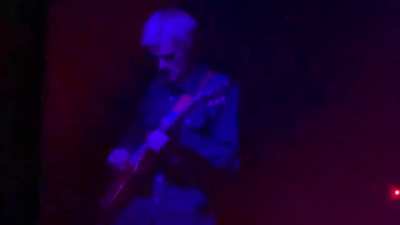 Just Ben doing his thing last night in London