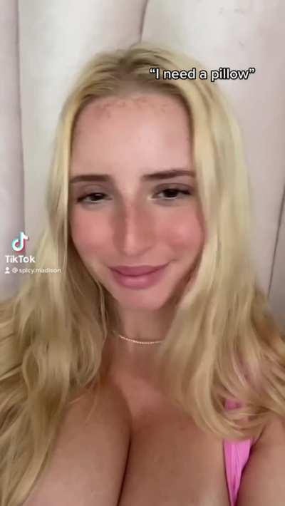 Trust me. You don't need a pillow 🥰