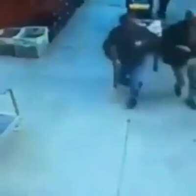 El wn se fue sin pagar 😡