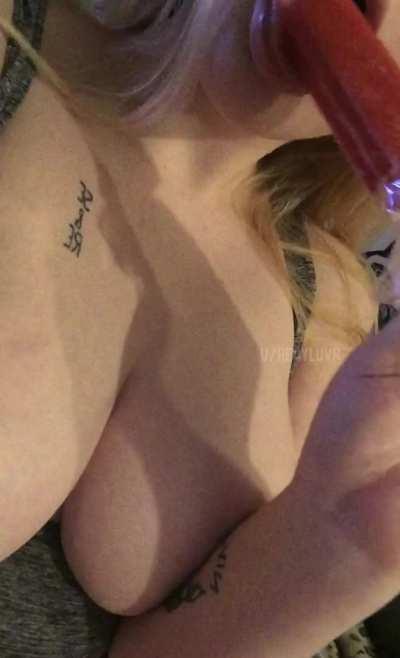 let me be your midnight snack? 😋