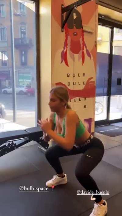 Alice De Bortoli training time 🏋🏼‍♀️🤸🏼‍♀️