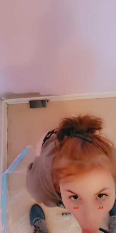 Helping Daddy Paint the walls HE painted my little 2003 Face shortly after :D Abriebaby