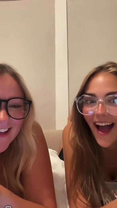 @hotgrlzoey and @amandalmaerz on July 27, 2024