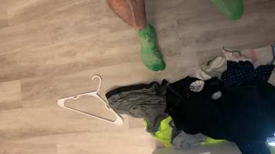 29 [m4f] Phoenix, Az Uncircumcised pee play!!