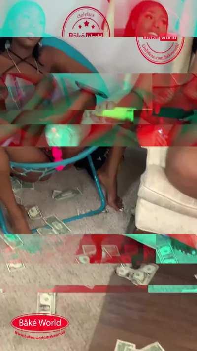 bake world jacuzzi orgys