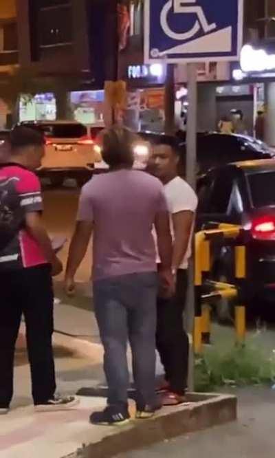 Bully picks a fight with random people