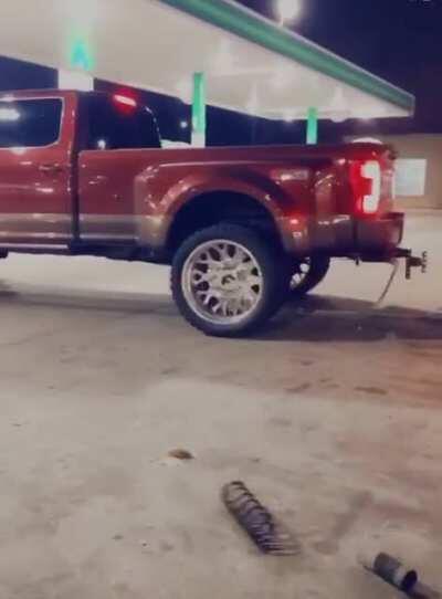 Chaining up to a wheel to tow