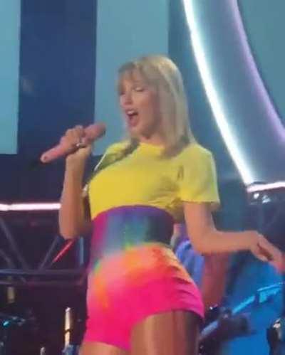 Thick Tay Dancing Bum