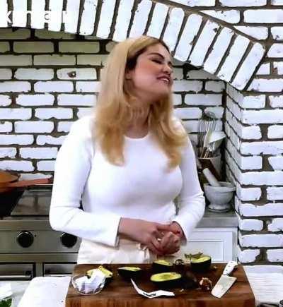 Gotta love those ripe avocados..