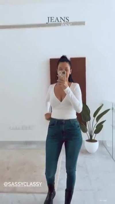 So ein geiler Ausschnitt 😍💦