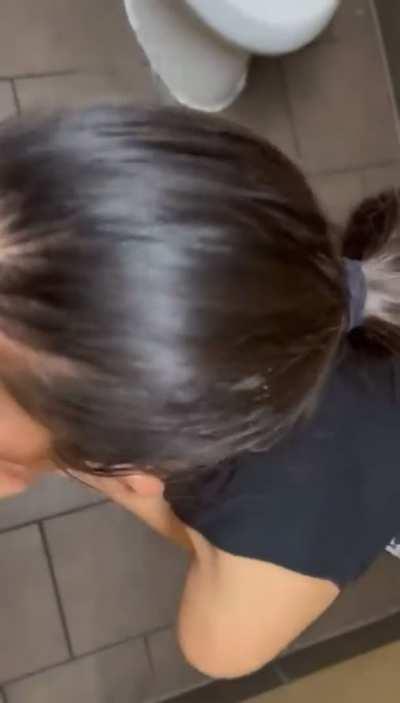 Emily Willis giving a bathroom BJ at El pollo loco