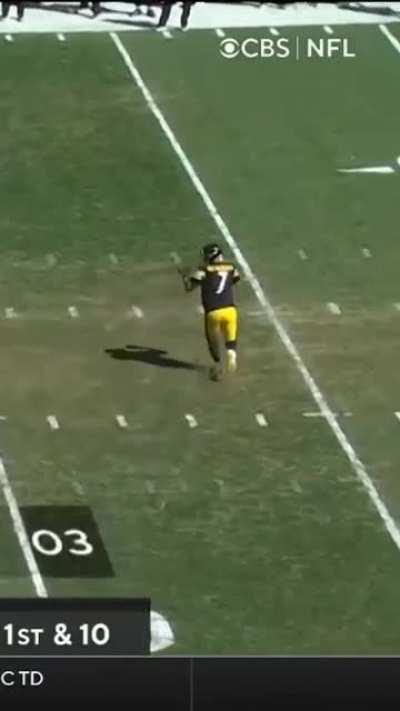 Big Ben showing off his rejuvenated athleticism on Sunday