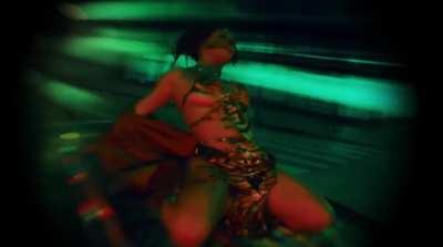 It's time to give her up kai she don't want you 