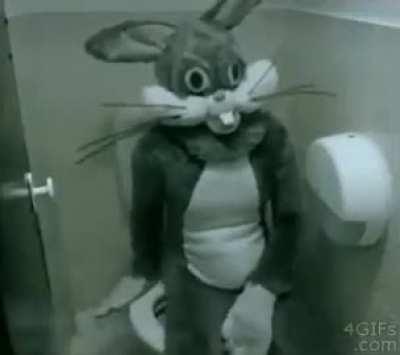 Santner welcoming Rachin and Mitchell to the Csk Bench 