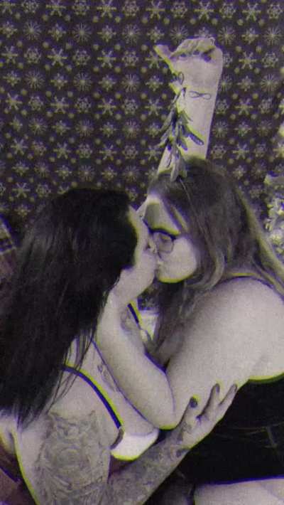 With the taste of her lips, I’m sure in a ride..