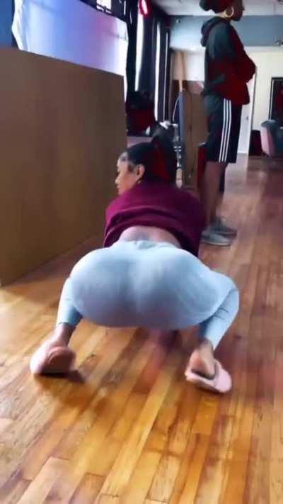 Unlimited backshots for damn sure