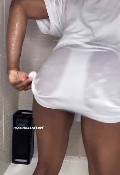 Who wants to be shower buddies?