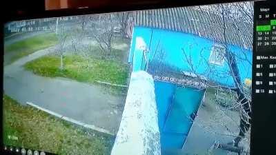 Russian army break into private property, get kicked out by old couple