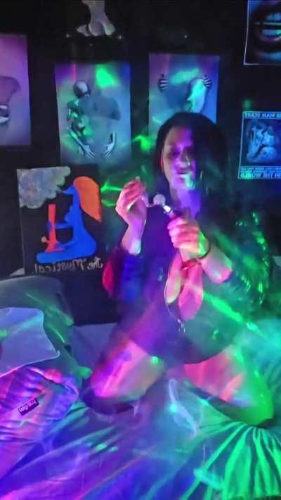 Dirty Situation Clouds