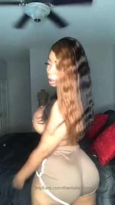 Lela More of her Content 🔗 in the Comments👇