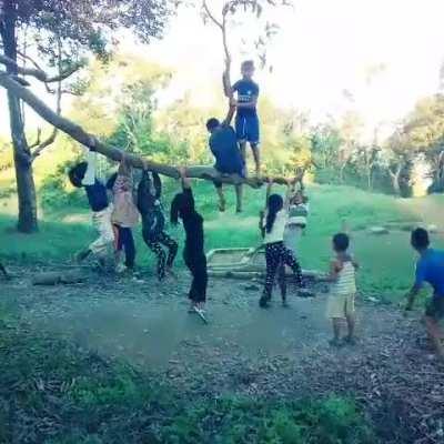 ONE..TWO.. THREEE!!!