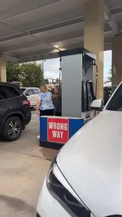 Costco Gas Freakout