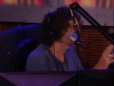 Sexy clip of the day: Mexican delivery guy game with Cassia Riley. Enjoy.