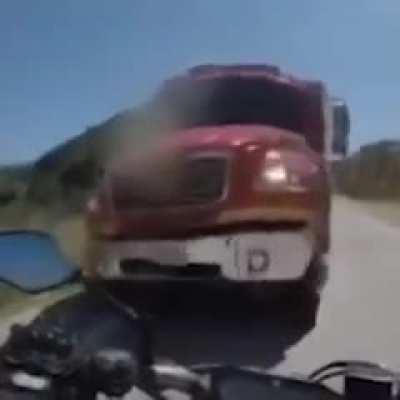 Blursed truck