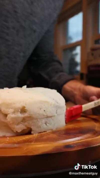 Saw this online and would like to share this amazing clip.