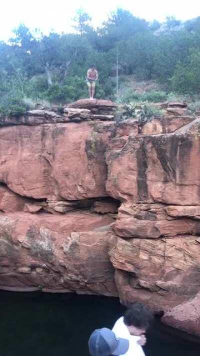 Some cool cliff jumping I got to do near Sedona, AZ