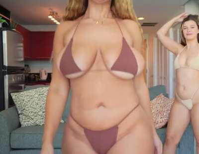 Pamela Alexandra (@pamelaalexandra)