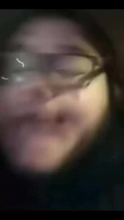 Miembro de r/maau cuando ve un pixel de anime