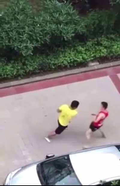 Pro athlete tries to avoid the fight, then has to put bully at his place