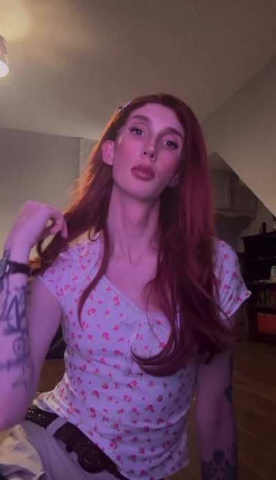 Isn’t my hello kitty bra cuuute