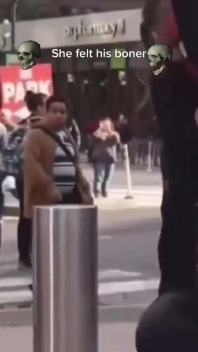 TikTokCringe - Video #6439