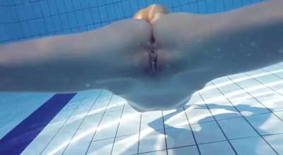 Underwater Pussy