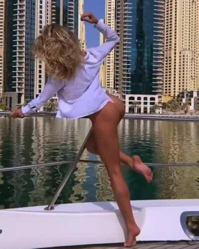 Nata Lee (@natalee.007)