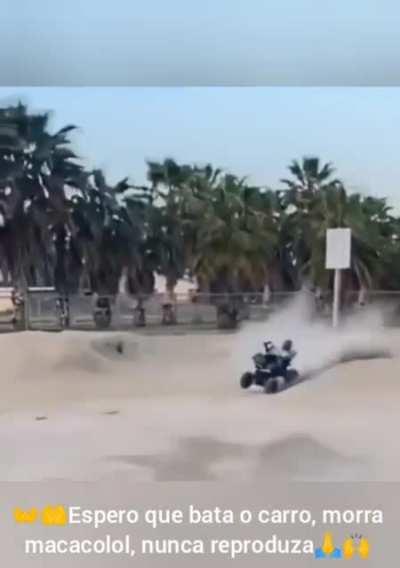 ESTOU FELIZ QUE ESSE MACACO ESTÁ HABILITADO