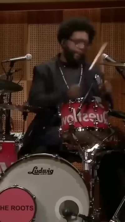 Taylor Swift recognizes every song but hers 