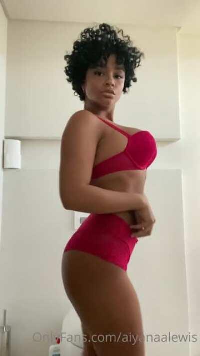 Ppl Saying She Getting Fat I don’t see it 👀.