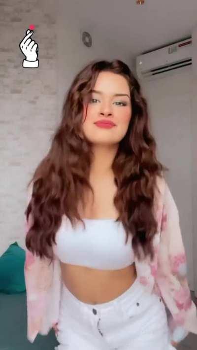 Avneet Kaur is absolutely obsessed Bitch which only care about her fappers so she give them fapping material twice a day