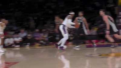 [Highlight] Carmelo Anthony Hits 3 For Four Point Play