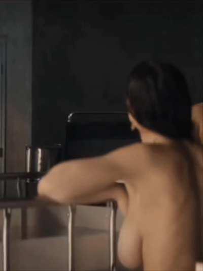 Sydney Meyer - Y: The Last Man