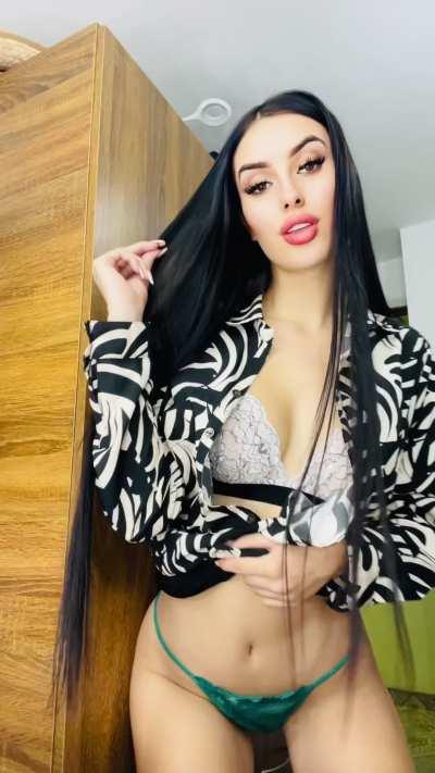 Do you let latinas swallow?